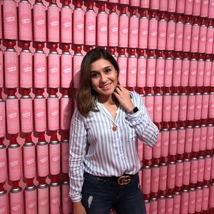 Meet your Posher, Carmen